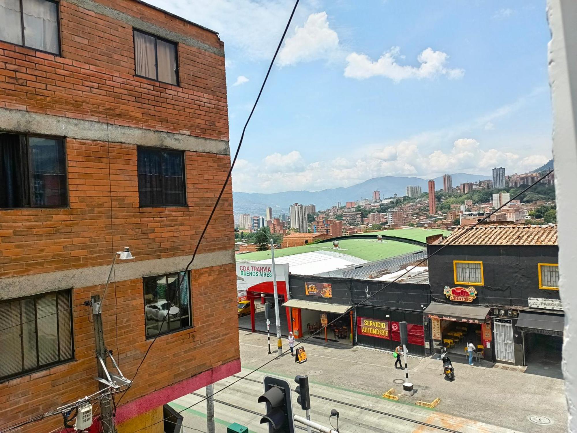Hotel Buenos Aires Central Medellín Kültér fotó