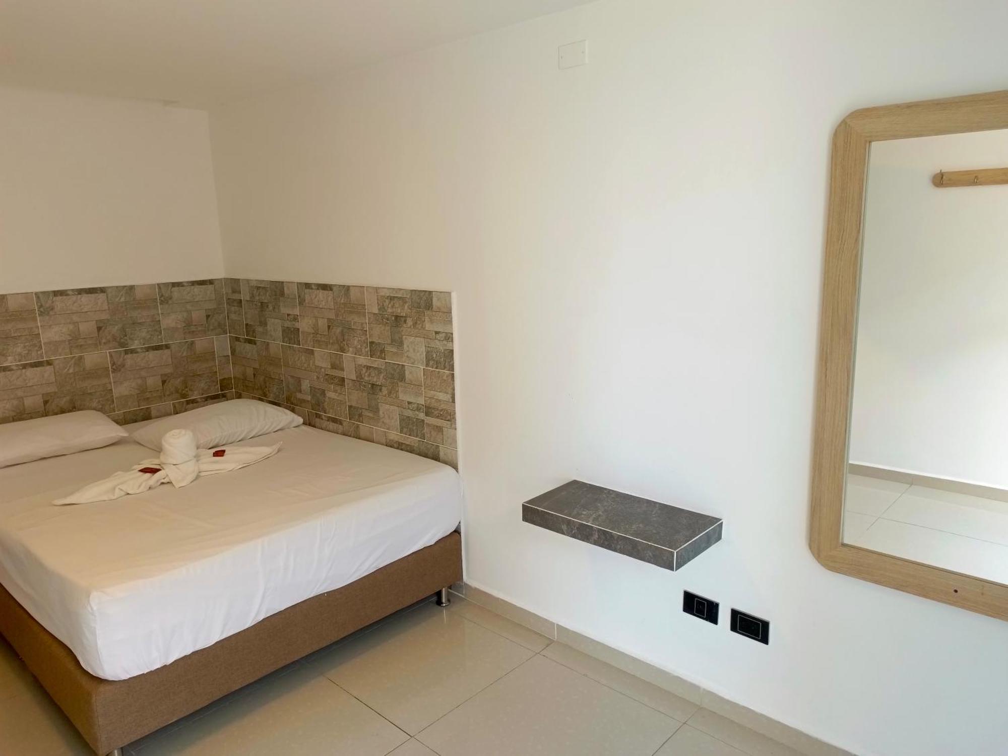 Hotel Buenos Aires Central Medellín Kültér fotó