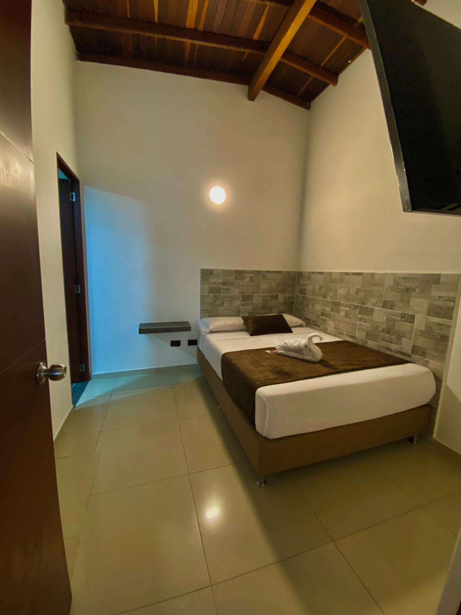 Hotel Buenos Aires Central Medellín Kültér fotó