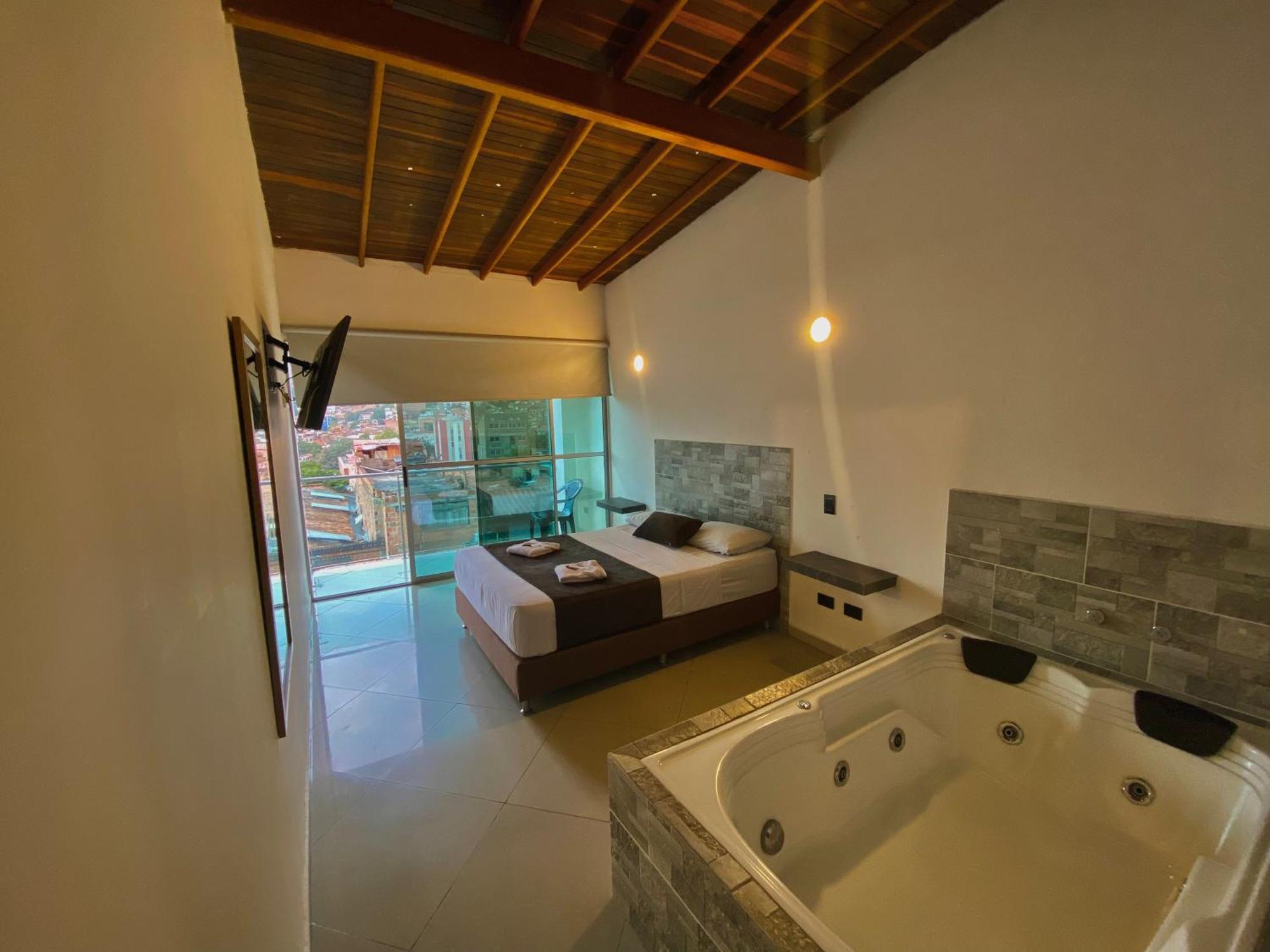 Hotel Buenos Aires Central Medellín Kültér fotó